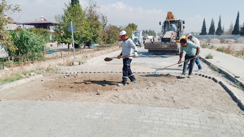 Büyükşehir’in Mobil Ekibi Şehir Genelinde Onarımlarını Sürdürüyor