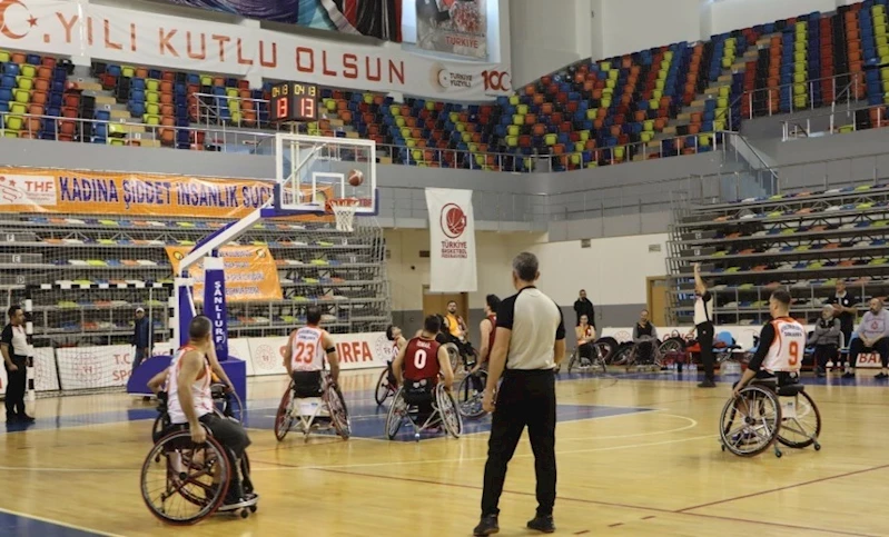 Büyükşehir Adıyamanlı Depremzede Sporcuları Ağırladı