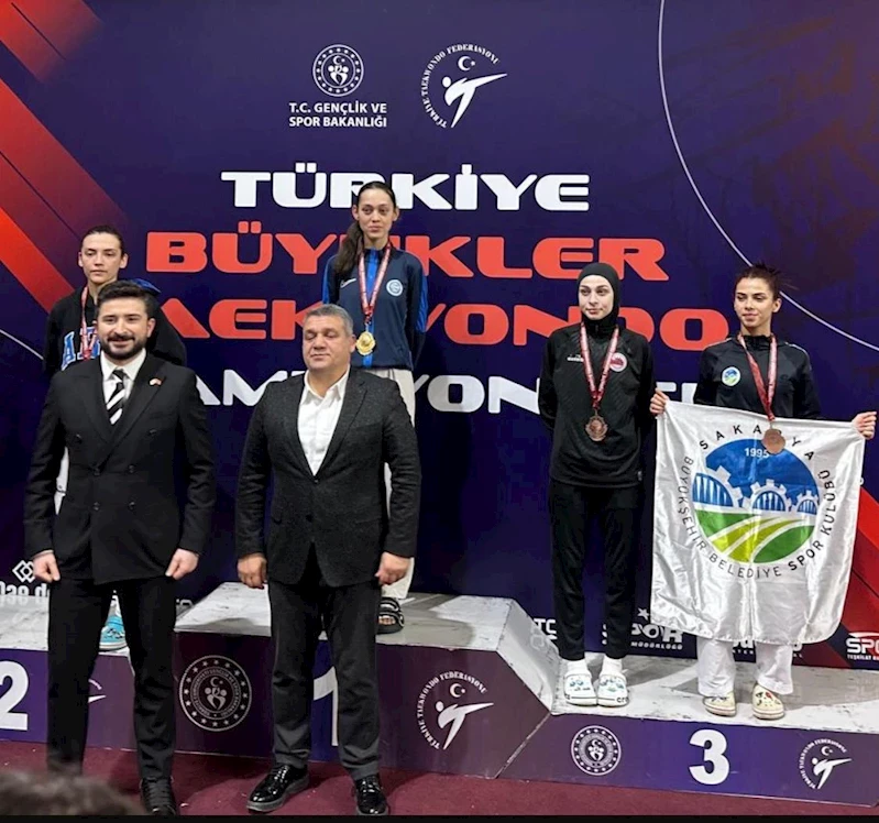 Büyükşehirli sporcu Milli takıma seçildi