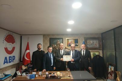 Anadolu Birliği Partisi Dış Politikada Yeni Hamlesini Açıkladı: Bedri Yalçın Avrupa Sayfasını Açıyor