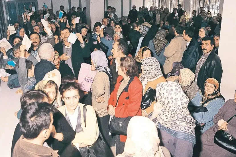 “Annemle ilaç kuyruğunda çok bekledim”