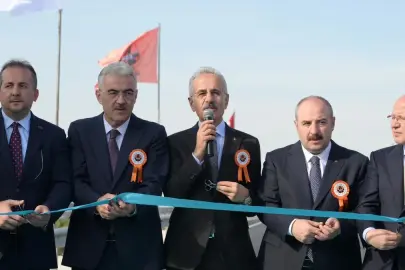 Bakan Uraloğlu: Bursa’ya 2026’da hızlı tren geliyor