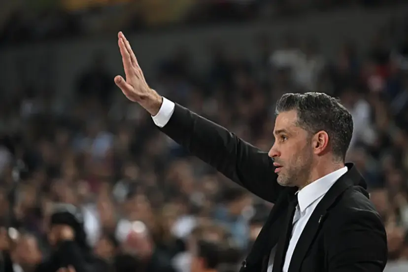 Beşiktaş GAİN Başantrenörü Alimpijevic: "Başarının arkasında sihirli değnek yok"