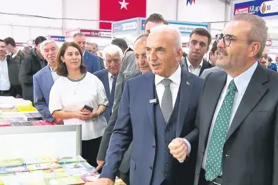 Ümraniye’de kitap şenliği