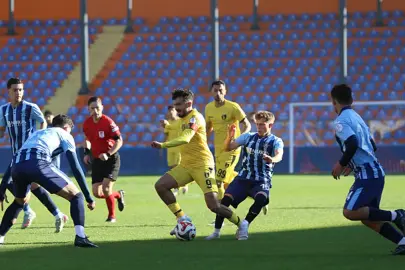 1. Lig: İstanbulspor deplasmanda 5 golle galip!