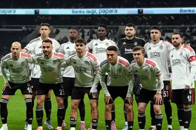 Beşiktaş'tan devre arası hakem tepkisi! Sosyal medyadan olay paylaşımlar...