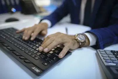 Cumhurbaşkanlığı Strateji ve Bütçe Başkanlığı 20 uzman yardımcısı alacak