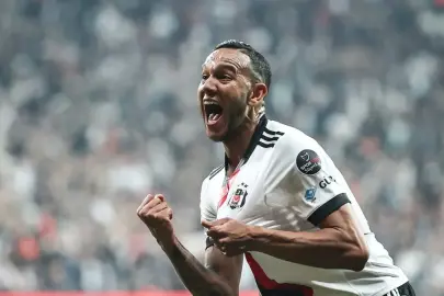 Eski Beşiktaşlı Josef de Souza’dan Fenerbahçe derbisi mesajı!
