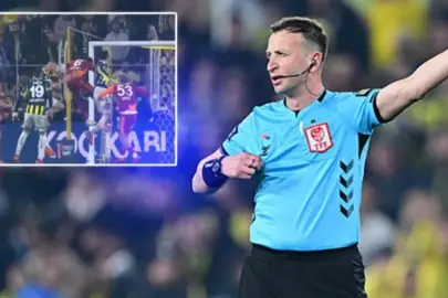 Fenerbahçe-Galatasaray derbisinin VAR kayıtları açıklandı! İptal edilen golde ne konuşuldu?