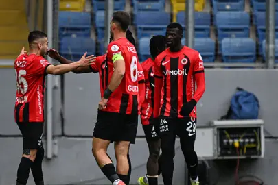 Gençlerbirliği 3 puanı 3 golle aldı!