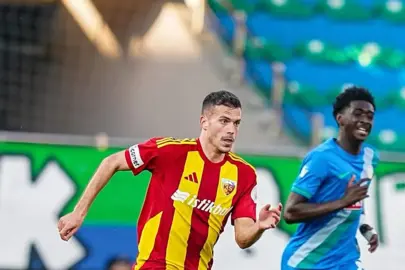 Laszlo Benes gollerine devam ediyor