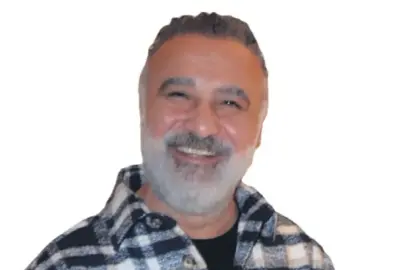 Misafirleriyle yemek yedi