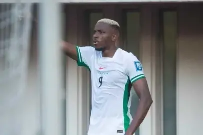 Osimhen, Onuachu ve Ndidi, Nijerya'nın Afrika Kupası kadrosunda yer aldı