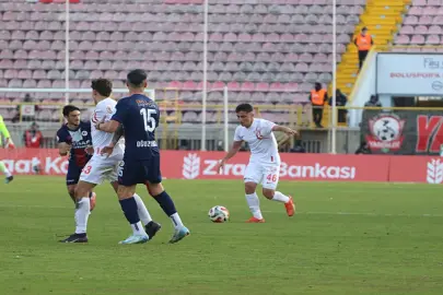 ÖZETİ İZLE: Boluspor ile Fethiyespor maçında gol sesi yok