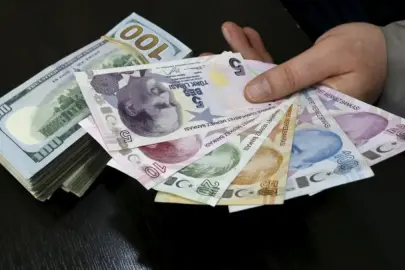 Son ankette beklentiler açıklandı: Ekonomistler 574 milyon dolar cari fazla bekliyor