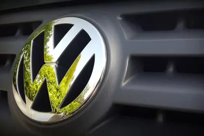 Talep daralması Volkswagen'i vurdu! 88 yıllık tarihinde ilk