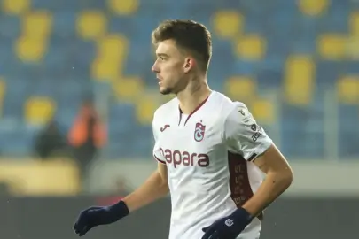 Trabzonspor’da Ernest Muçi gollerine devam etti!