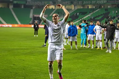 Trabzonspor'dan sürpriz hamle! Aynı takımdan iki oyuncu takip ediliyor