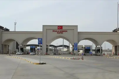 Yunanistan'daki eylem nedeniyle İpsala ve Kipi Gümrük Kapıları'nda TIR geçişleri durdu