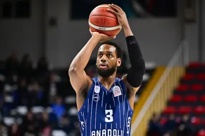 Anadolu Efes, Onvo Büyükçekmece Basketbol deplasmanında galip!