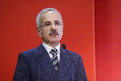 Bakan Uraloğlu, Özbekistanlı mevkidaşı Makhkamov ile görüştü