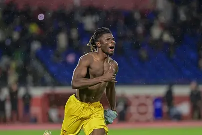 El Bilal Toure attı, Mali penaltılarla turladı