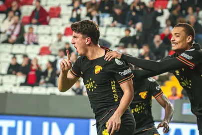 Fenerbahçe ve Trabzonspor aynı ismin peşinde