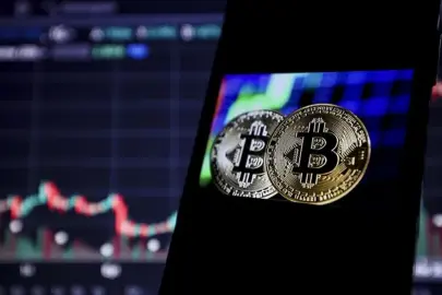 Grönland gerilimi kripto piyasasını sarstı: Bitcoin 91 bin doların altına geriledi