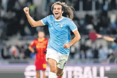 Kanarya’nın ikinci bombası! Derbide kadroda!