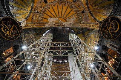 Ayasofya'da restorasyon sürüyor: "Her işlem bilimsel yöntemler ışığında yapılıyor"