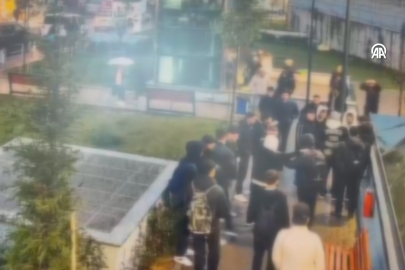 Bağcılar'da metro çıkışında dehşet. Bıçaklanan kişinin ailesini tehdit eden 3 kişi tutuklandı