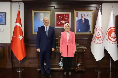 Bakan Göktaş, Mısır Ankara Büyükelçisi Elsheik ile görüştü