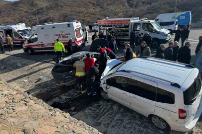 Bingöl’de feci kaza: 2 ölü, 3 yaralı