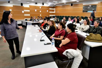 Bornova'da personele toplumsal cinsiyet eşitliği eğitimi