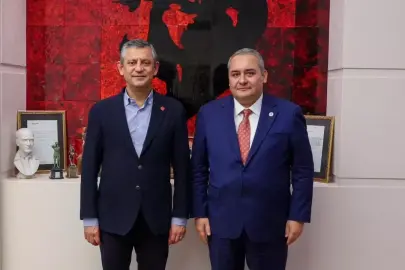 CHP'den istifa eden Keçiören Belediye Başkanı Mesut Özarslan transfer için ilk sinyali verdi