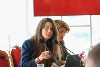 CHP'li Lal Denizli'den Cumhur İttifakı'na hakaret