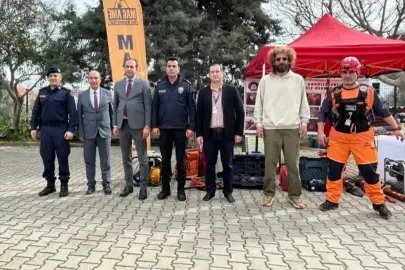 Datça'da Deprem Anma Programı Düzenlendi