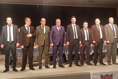 Edirne'de Keşan Şoförler Odası’nda Mahmut Demirkan güven tazeledi