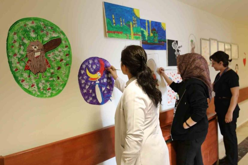 Elazığ’da çocuk endoskopi bölümü daha renkli ve çocuk dostu hale getirildi