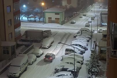 Erzurum'da eğitime kar engeli 