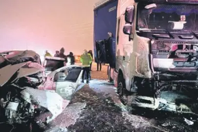 Erzurum’da katliam gibi kaza: 4 ölü