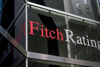 Fitch, 9 Türk bankasının kredi notu görünümlerini yükseltti