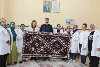 Hakkari’nin kilimleri, kültürel hafızayı günümüze taşıyor