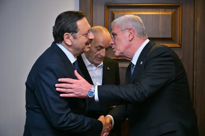 İYİ Parti Genel Başkanı Dervişoğlu, TÜRK-İŞ Başkanı Atalay ve TOBB Başkanı Hisarcıklıoğlu ile görüştü