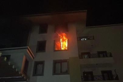 Karaman'da annesine kızdı daireyi ateşe verdi