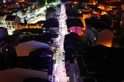 Kocaeli'de İzmit'te Başaran Caddesi modern görünümüne kavuştu