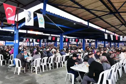 Manisa Büyükşehir’in iftar sofrası Gördes’te kuruldu