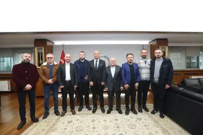 Memduh Büyükkılıç'a ziyaretçi akını