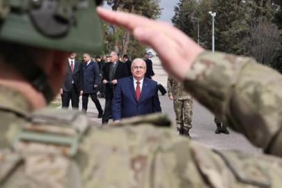 Milli Savunma Bakanı Güler, Kilis'te temaslarda bulundu