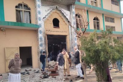 Pakistan'da camiye saldırı: 15 ölü 80 yaralı